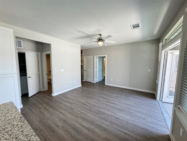 Building Photo - 5131 Williams Way Blvd