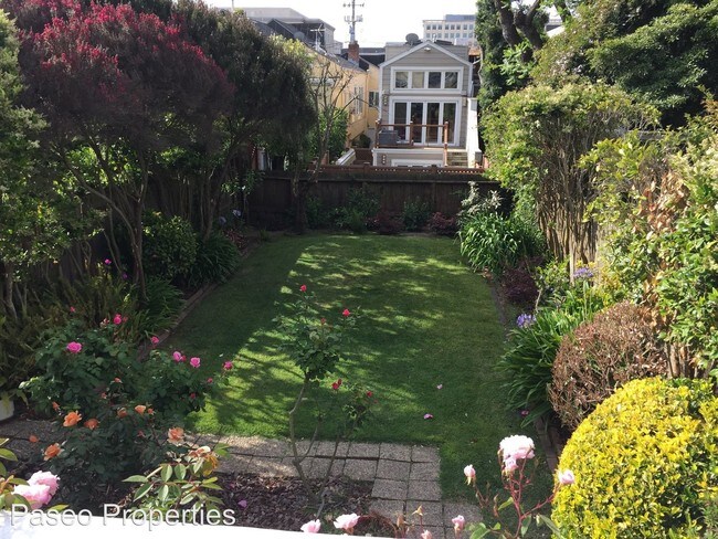 Foto del edificio - 2 br, 2 bath House - 2721 Pine Street