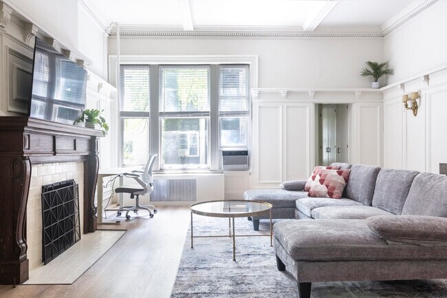 Foto del edificio - 308 W 107th St