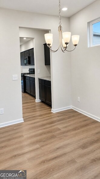 Building Photo - 415 Sierra Pt