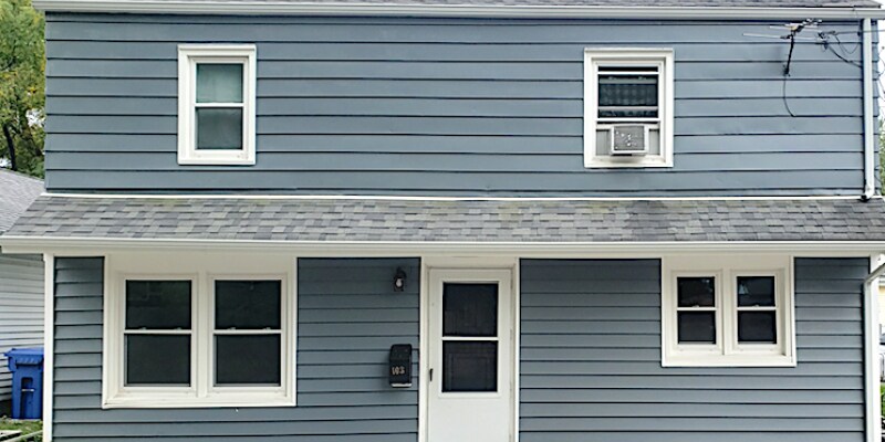 Primary Photo - 103 W. School Ct.