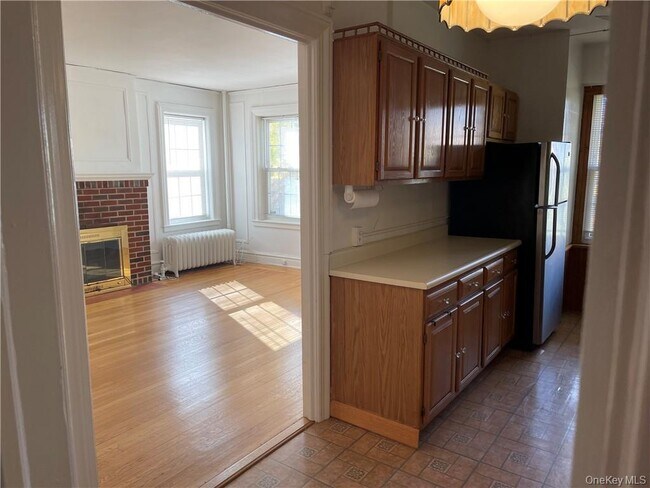 Foto del edificio - 85 N Broadway