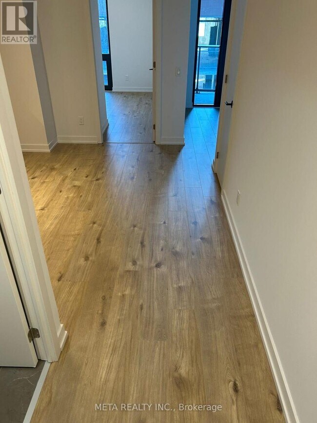 Building Photo - 35 Parliament St