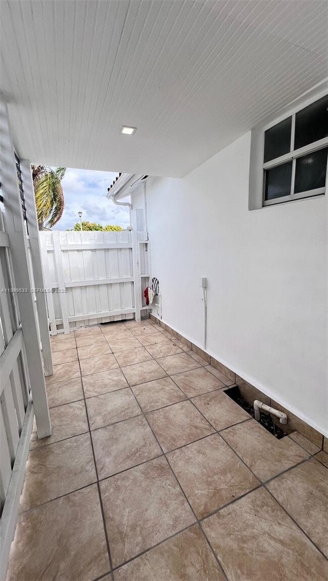 Foto del edificio - 14652 SW 114th Terrace