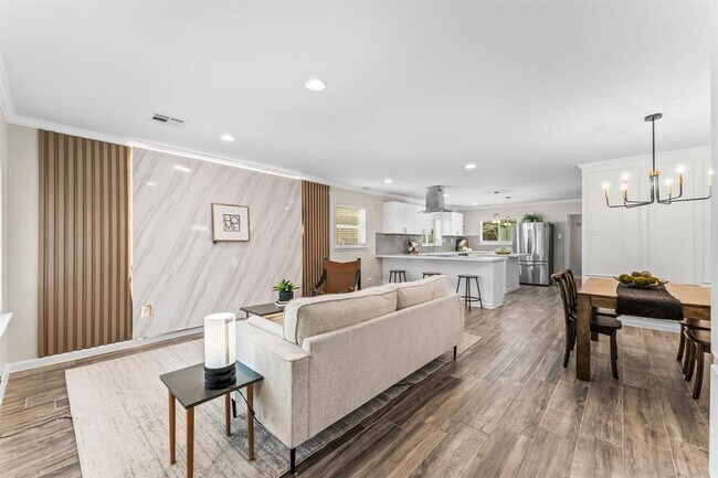 Foto del edificio - 6013 San Felipe St