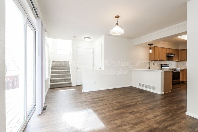 Building Photo - 14334 Craftsman Way