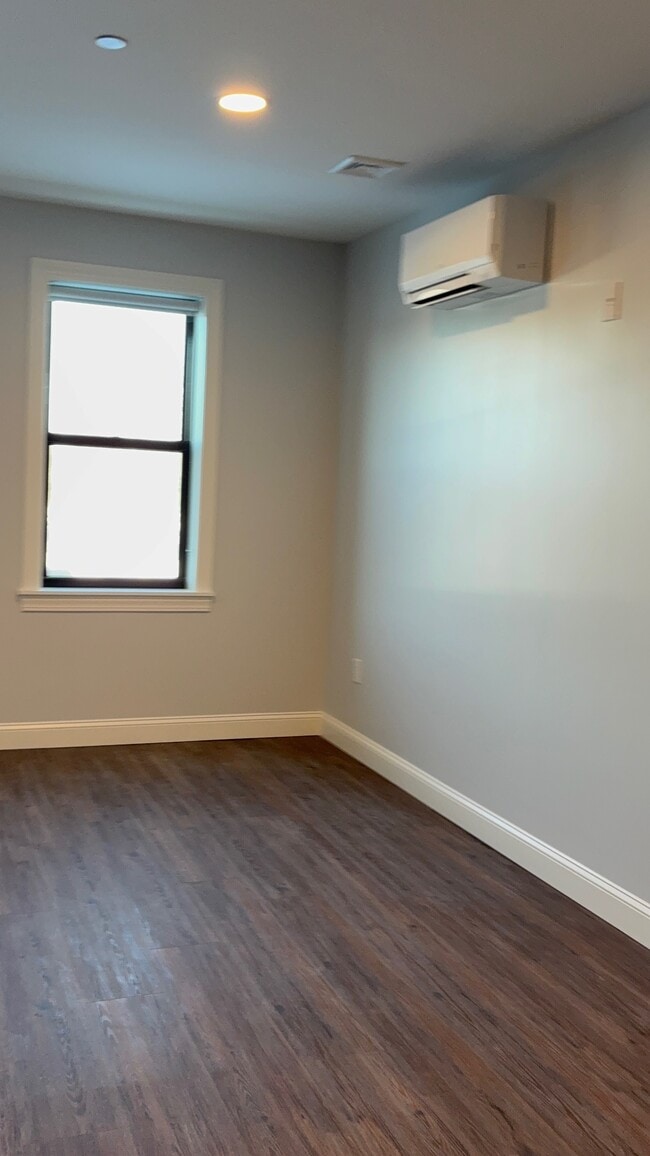 Building Photo - The Flynn