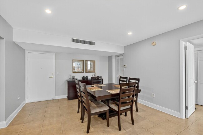 Building Photo - 3450 S Ocean Blvd