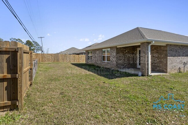 Foto del edificio - 15236 Cypress Way