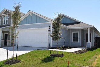 Building Photo - 11705 Murano Dr