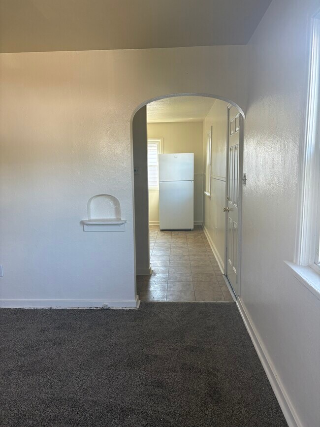 Cocina - 4002 Saint James Ave