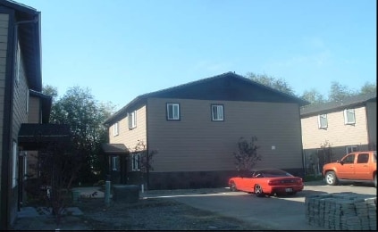 Building Photo - Brook Court