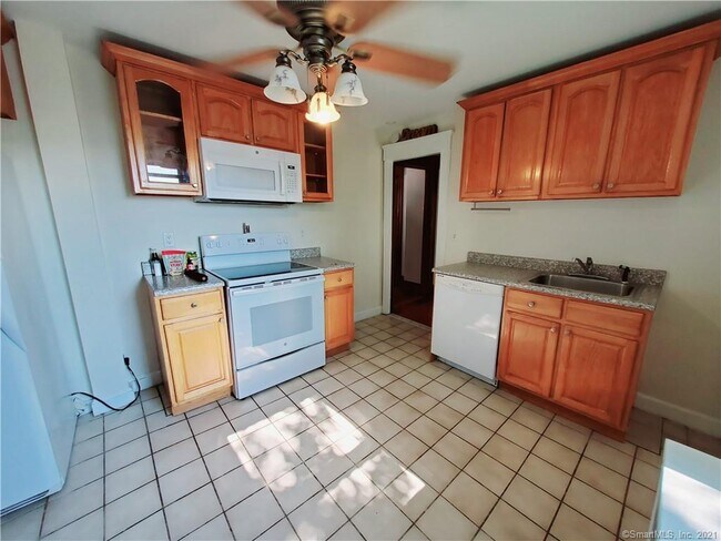 Foto del edificio - 46 Travis Ave