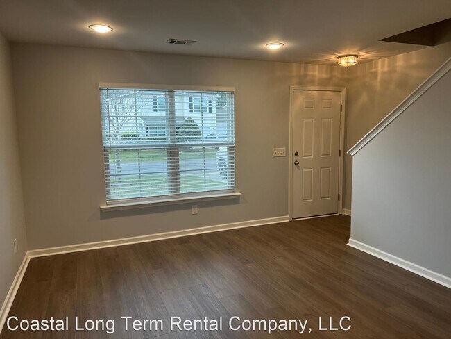 Foto del edificio - 3 br, 2.5 bath House - 66 Running Oak Drive