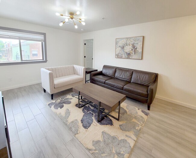Building Photo - Remodeled Condo in Norman