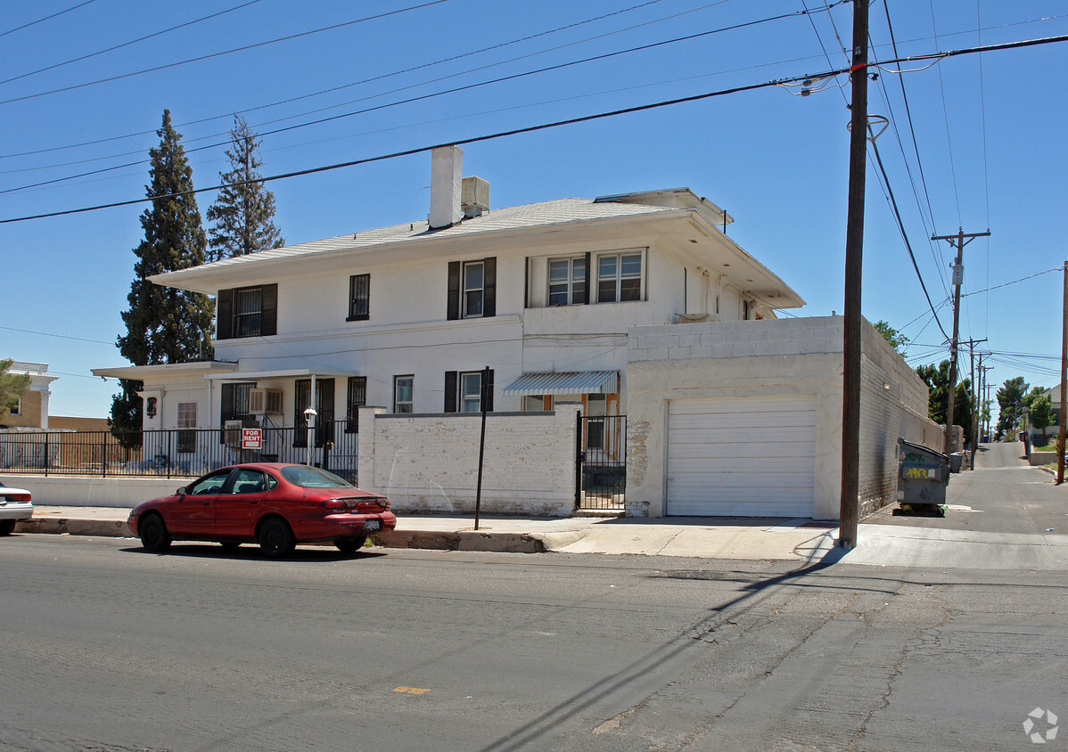 Building Photo - 1207 Rio Grande Ave