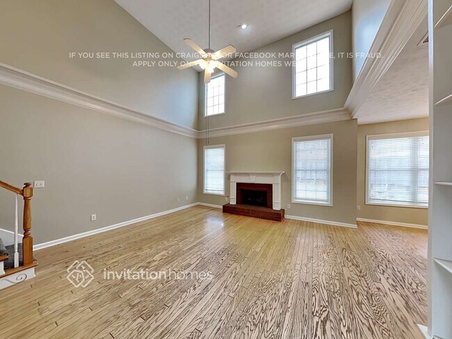 Foto del edificio - 2363 Oak Falls Ln