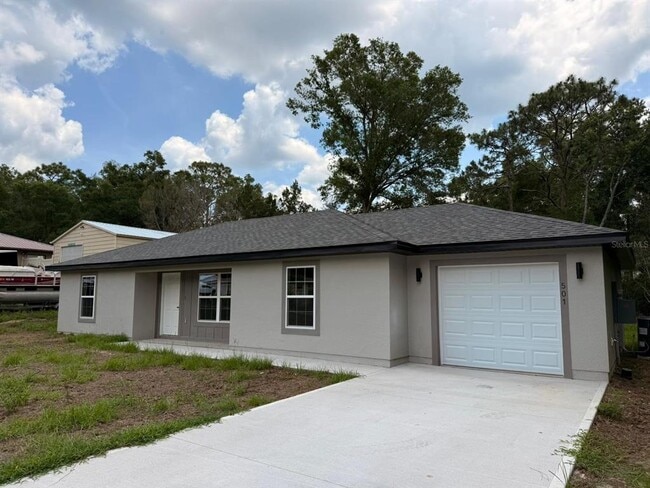 Foto del edificio - 6717 E Grayson St