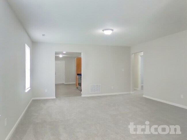Building Photo - 1836 Farm Meadow Dr
