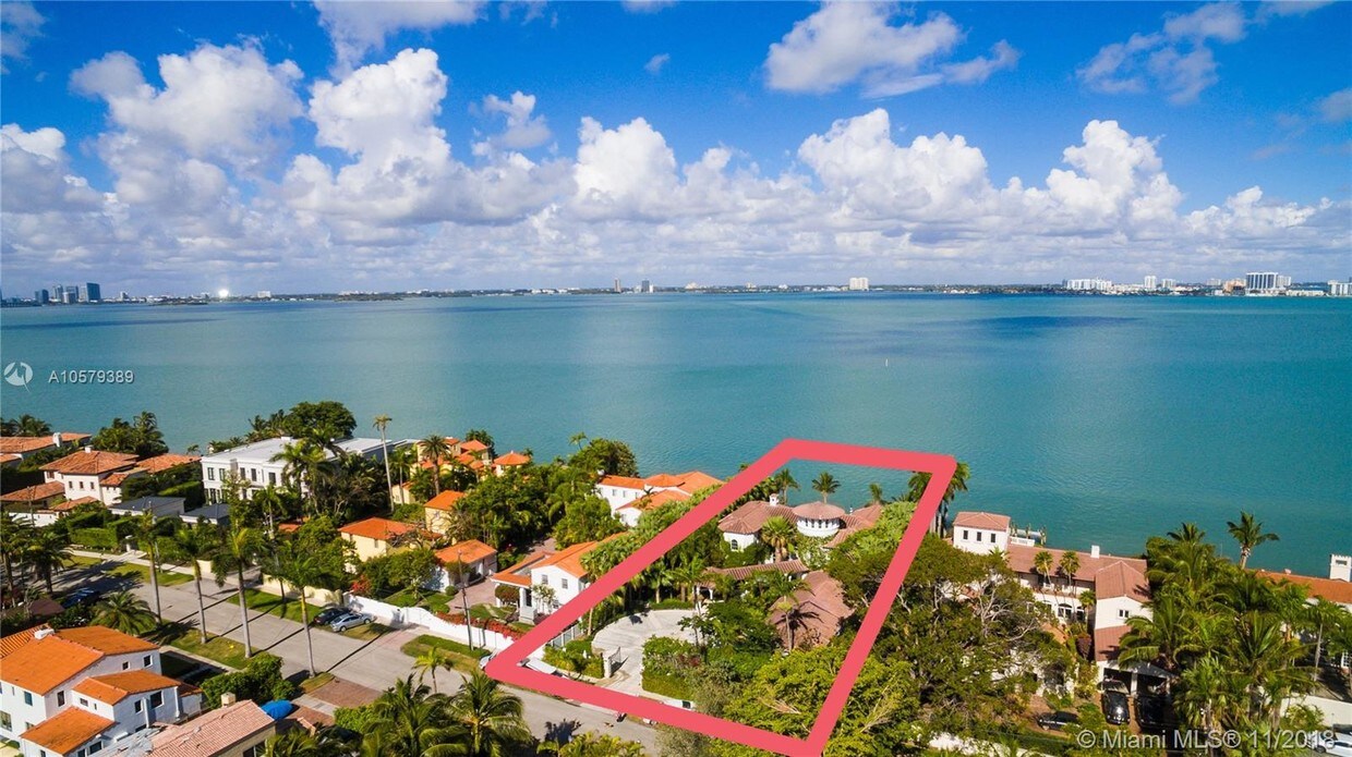 Foto principal - 4750 N Bay Rd