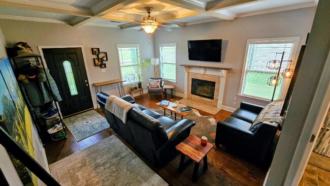 Foto del edificio - 2340 Pea Ridge Rd