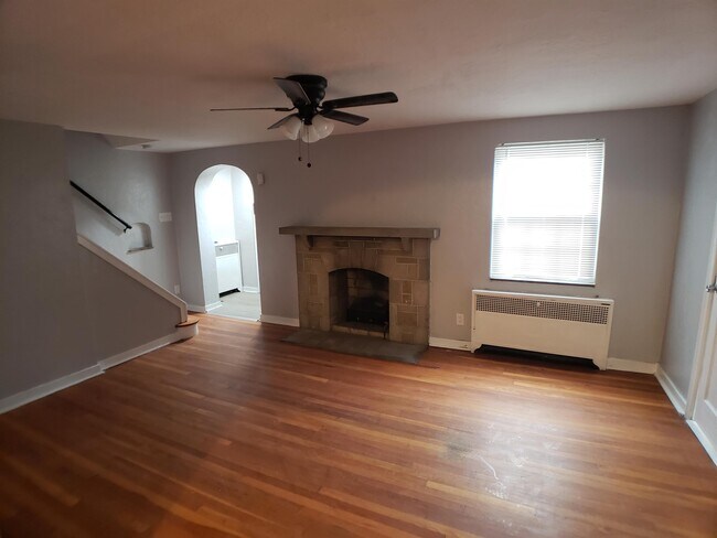 Building Photo - 11308 Clematis Blvd