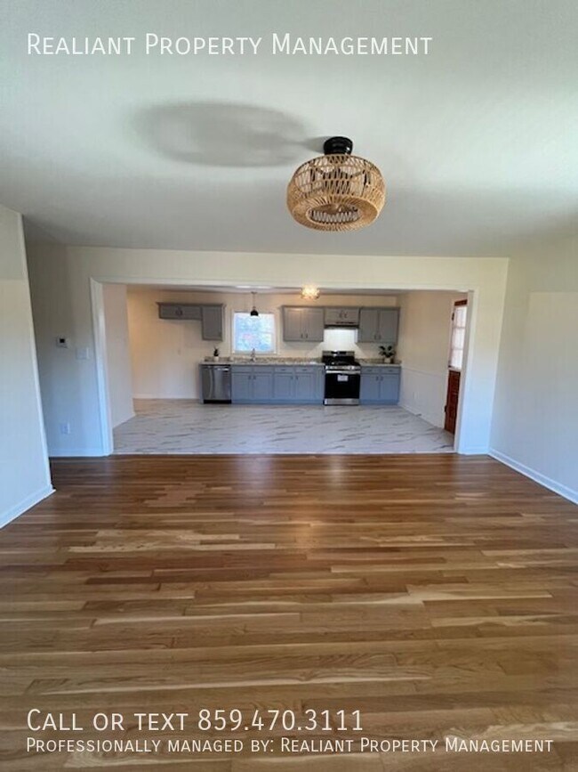 Foto del edificio - 501 Hickory Hill Dr