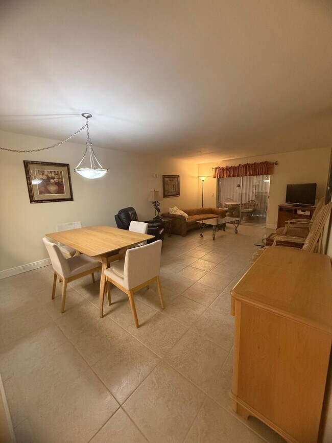 Foto del edificio - 2601 NE 3rd Ct