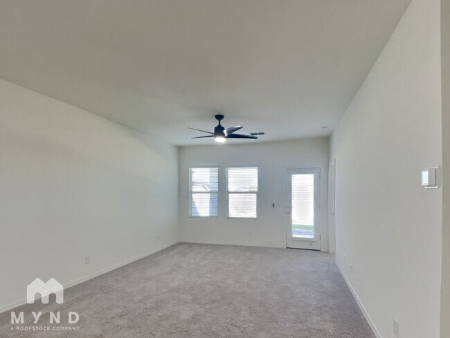 Building Photo - 4208 E Reynolds Dr
