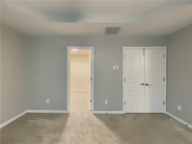 Building Photo - 1613 Trailview Way NE