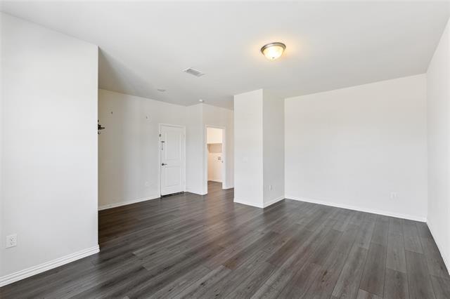 Foto del edificio - 2024 Robert St