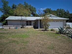 Building Photo - 9802 Riverview Dr