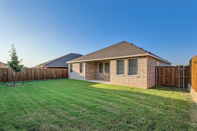 Foto del edificio - 1205 Gladespring Ln