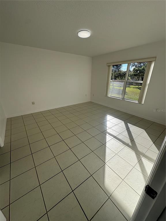 Foto del edificio - 89 Fieldstone Ln