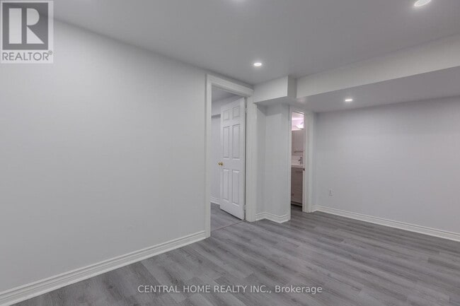 Building Photo - 149 Terrosa Rd