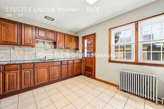 Building Photo - 531-533 Lincoln Hwy E