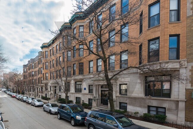Foto del edificio - 635 W Oakdale Ave