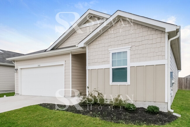 Building Photo - Don't miss your chance to make this 3BR | 2BA house your HOME!