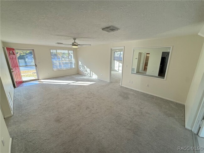 Foto del edificio - 9340 N Citrus Springs Blvd