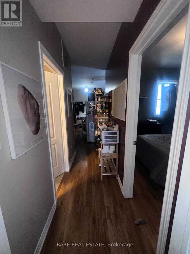 Building Photo - 198 Augusta Ave