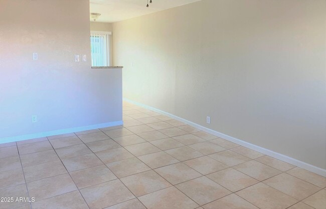Foto del edificio - 3646 E Montecito Ave