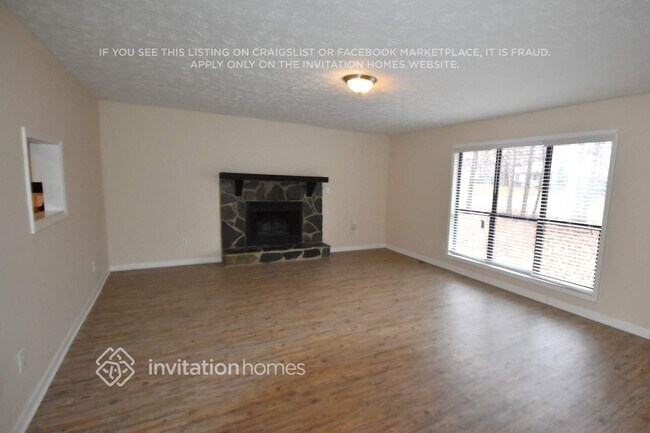 Foto del edificio - 976 Davis Mill Rd S