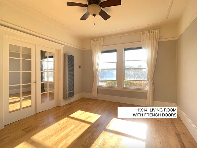 11'x14' living room - 19 Dearborn St