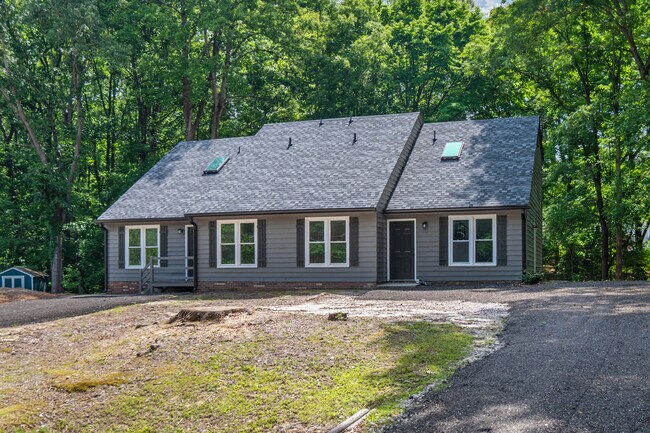 Building Photo - 7311 John Elizabeth Pl