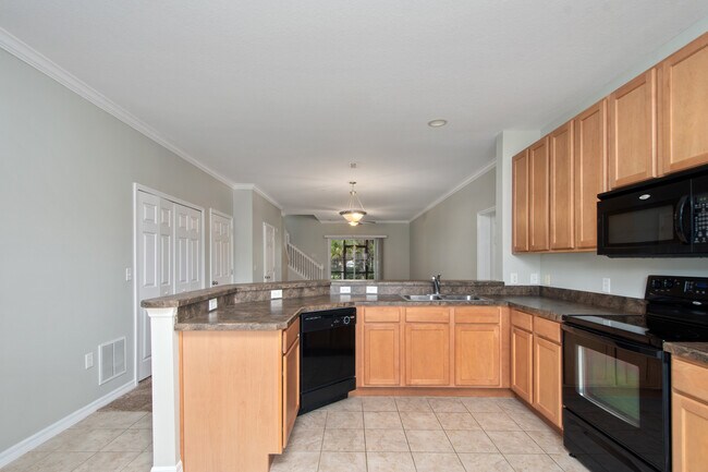 Foto del edificio - Summerhill at Meadowcrest