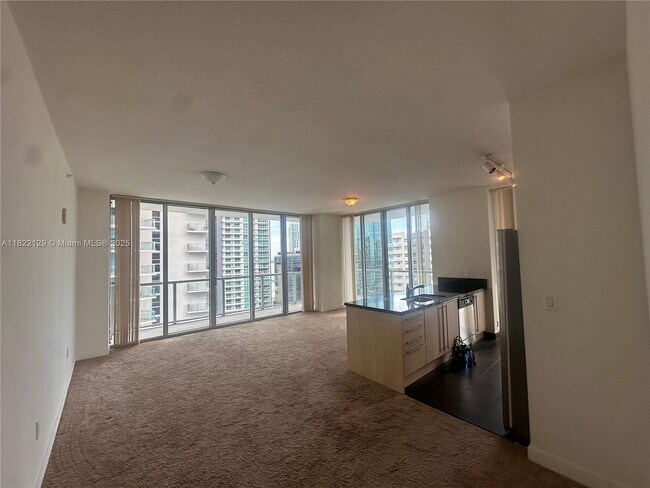 Foto del edificio - 1111 SW 1st Ave