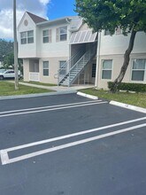 Building Photo - 17565 NW 67th Pl
