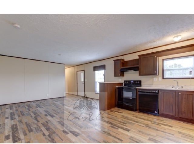 Building Photo - 149 Luart Dr