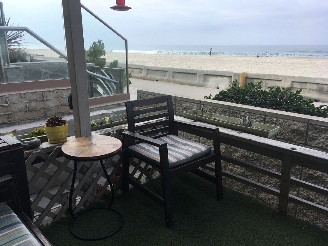 oceanfront porch - 3615 Ocean Front Walk