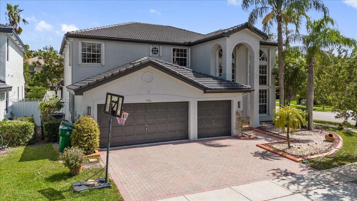 Primary Photo - 17956 SW 35th Dr